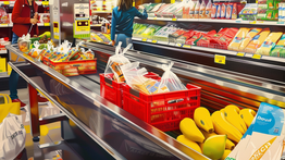 Inflation's Silent Victims: Soaring Food Prices and the Strain on American Families