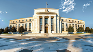 US Banks See Sharp Decline in Loan Demand